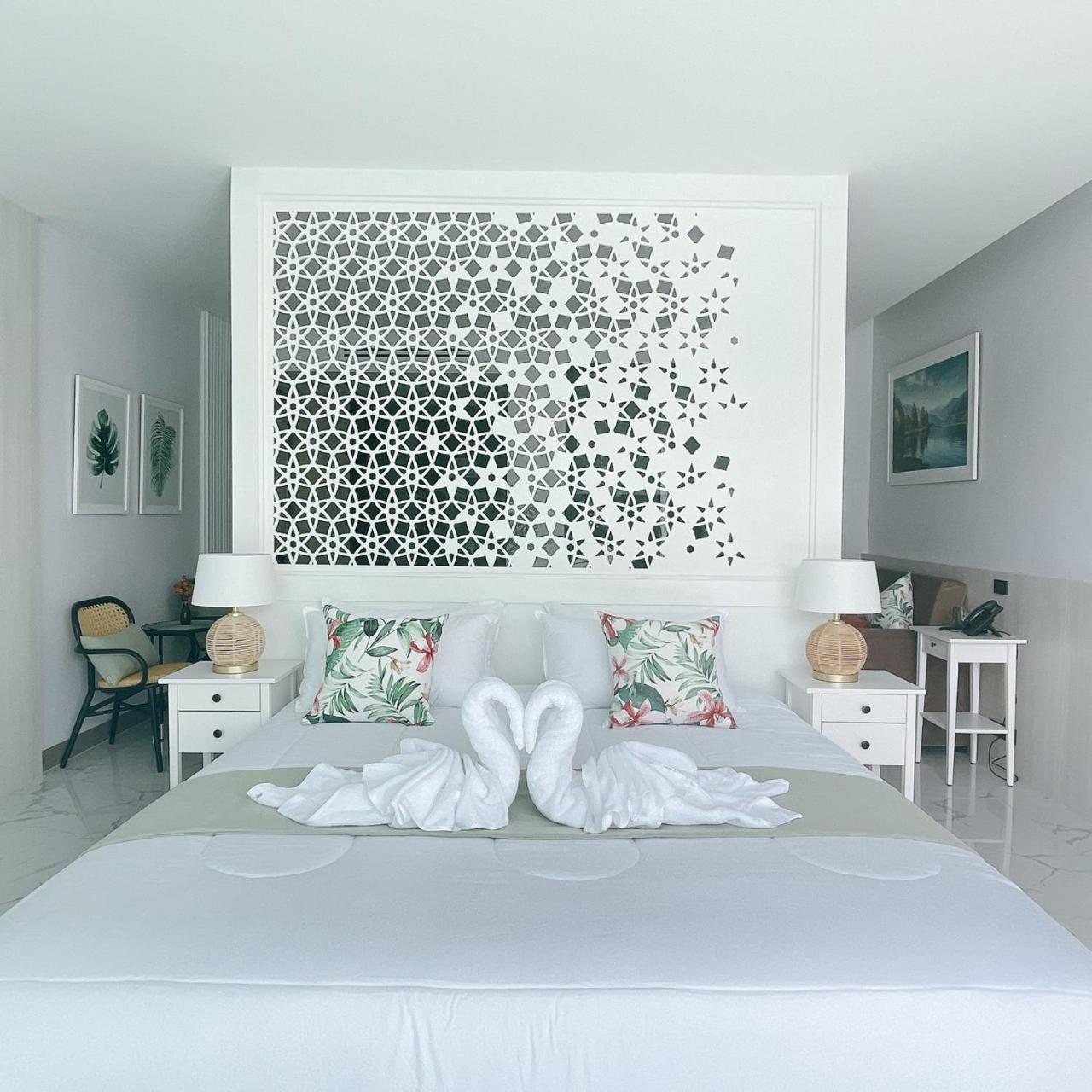 Sand Dance Hotel Prachuap Khiri Khan Zewnętrze zdjęcie