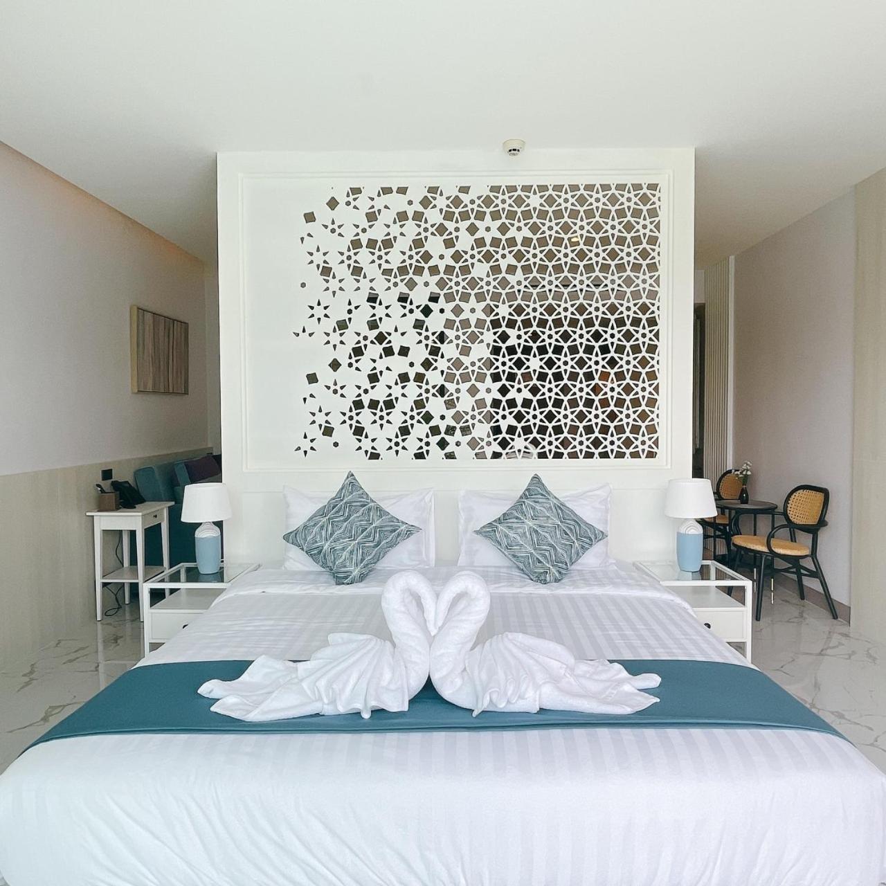 Sand Dance Hotel Prachuap Khiri Khan Zewnętrze zdjęcie