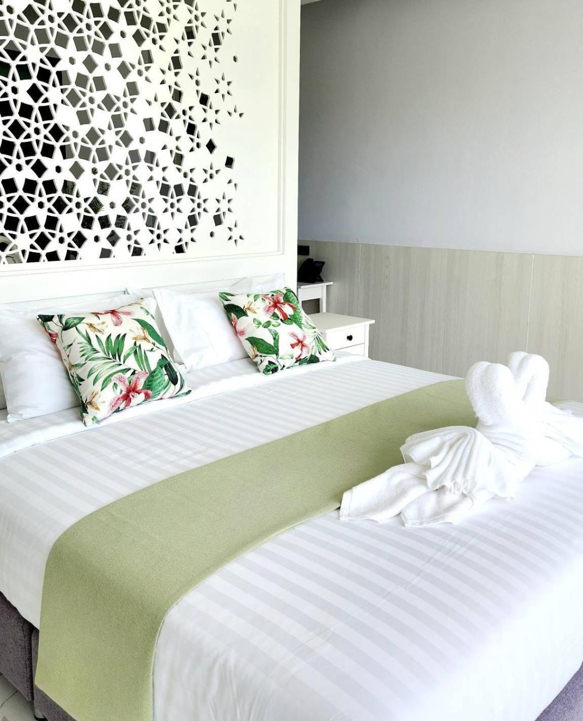 Sand Dance Hotel Prachuap Khiri Khan Zewnętrze zdjęcie